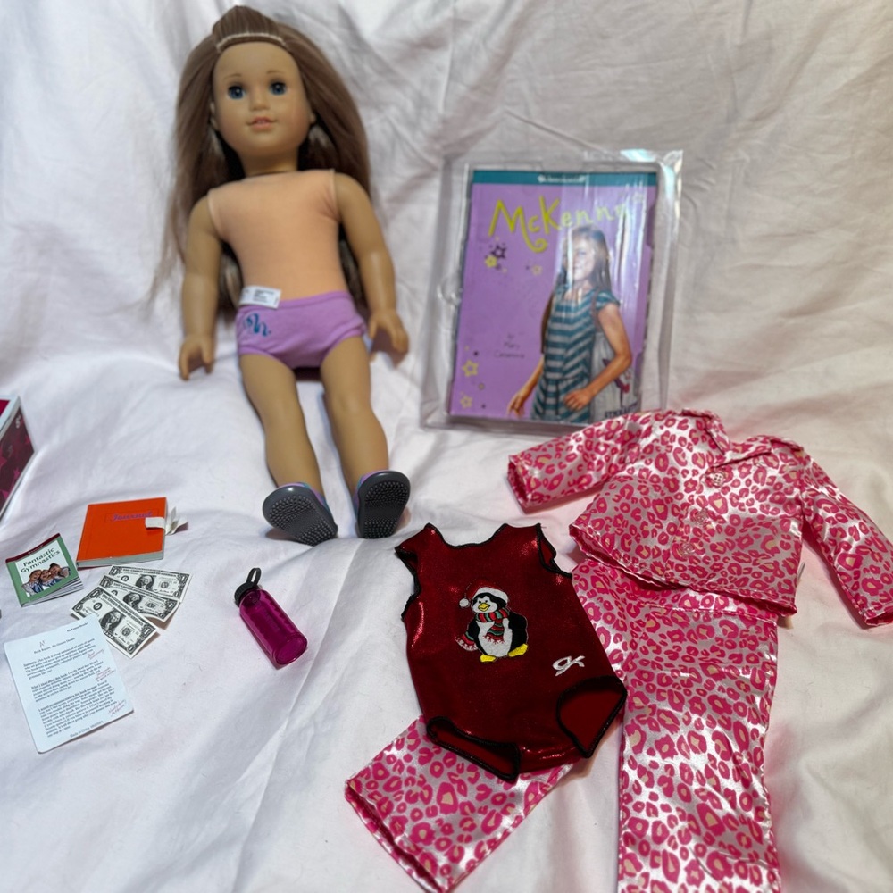 American Girl Doll McKenna Brooks 2012 Doll of the year